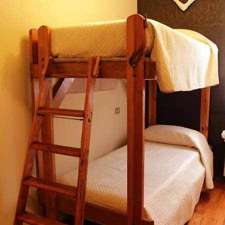 Cugi Bed & Breakfast 4*